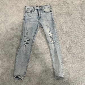 Aeropostale cheeky jegging!